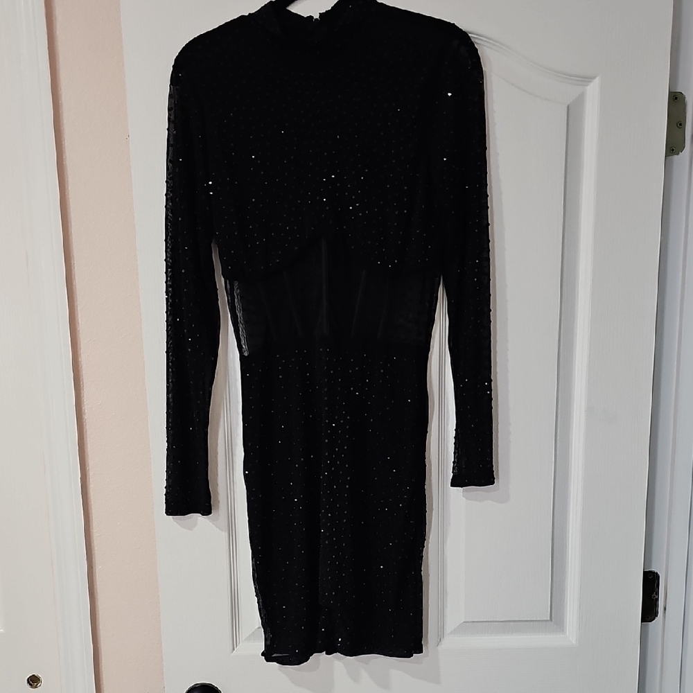 5/$80 Elegant Black Sequin Dress